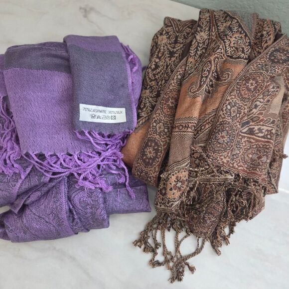 Source Unknown Accessories - Bundle Of Women's Scarves /Shawl